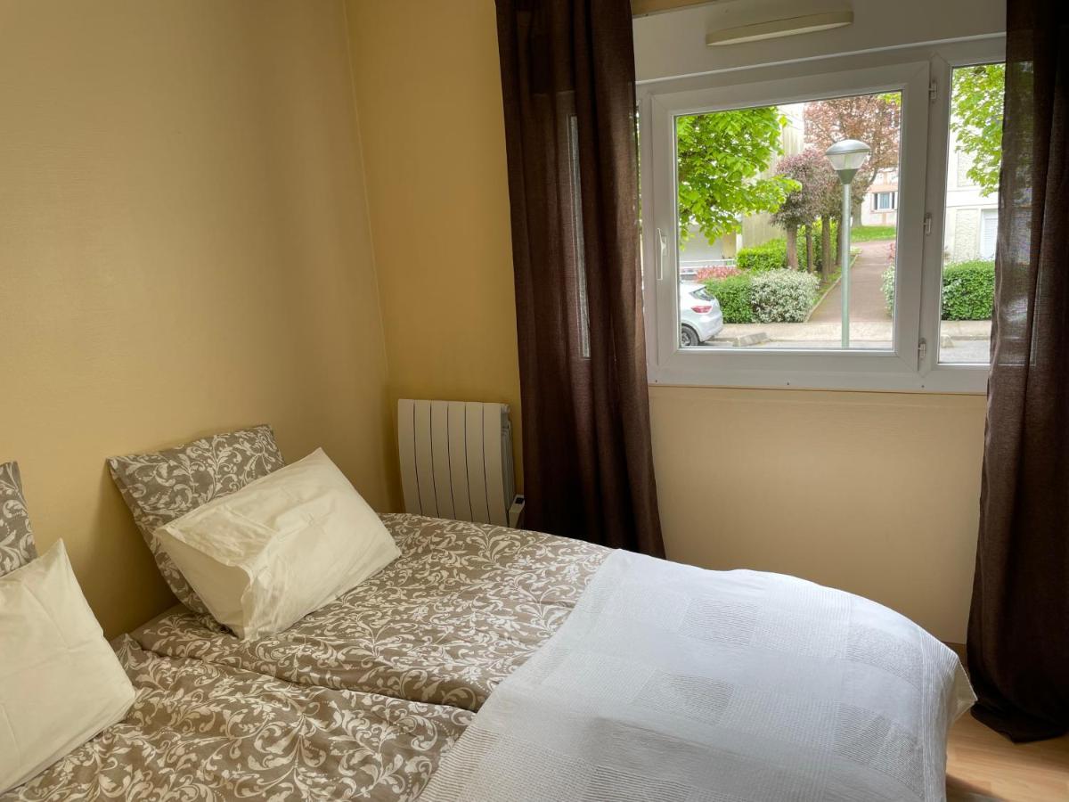 Appartement Sqy Guyancourt Exterior photo